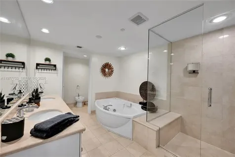 3101 S Ocean Drive Hollywood FL 33019