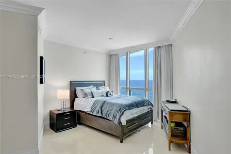 3101 S Ocean Drive Hollywood FL 33019