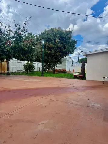 321 Alabama Road S Lehigh Acres FL 33936