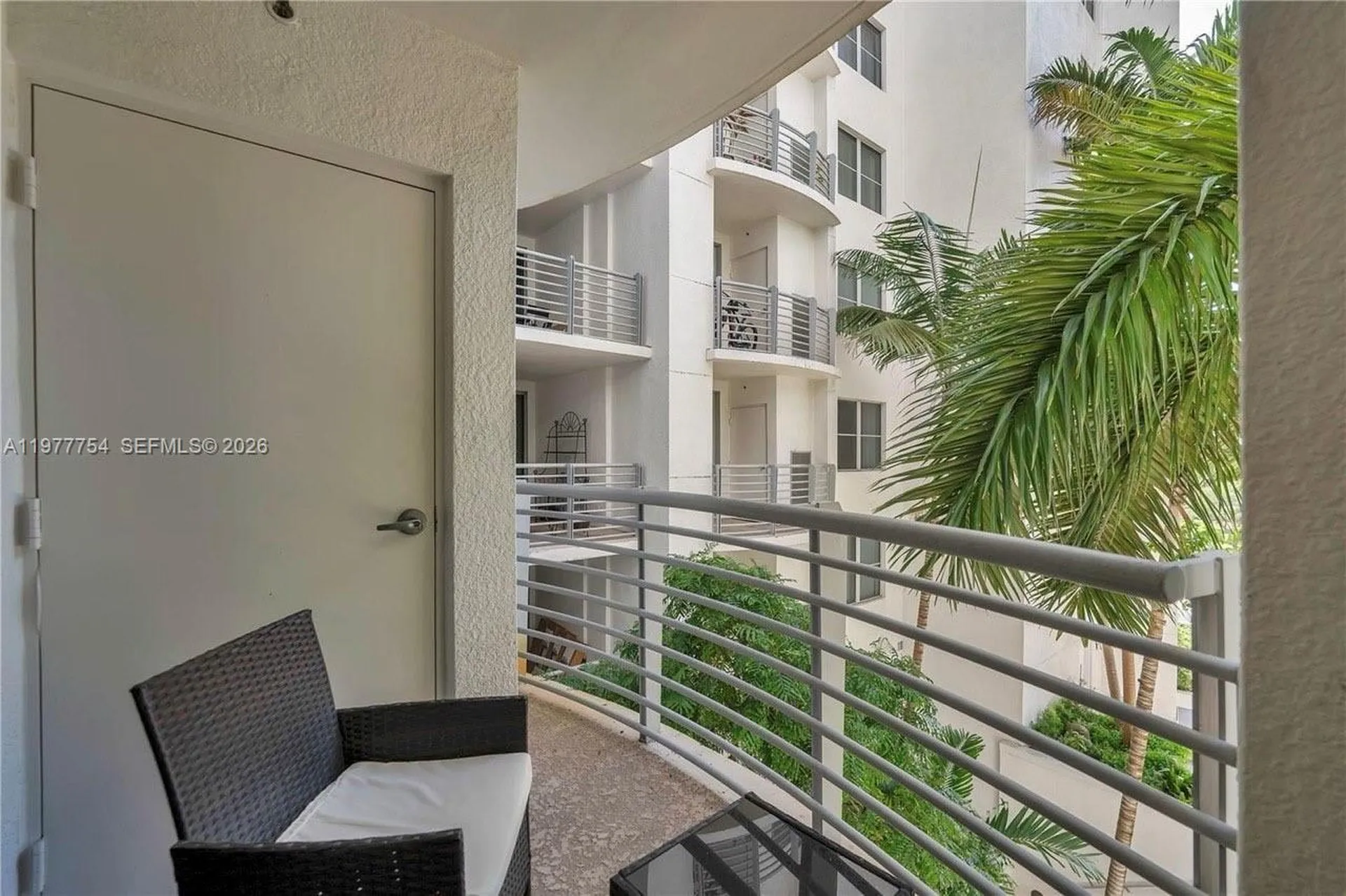 Hollywood FL 33020