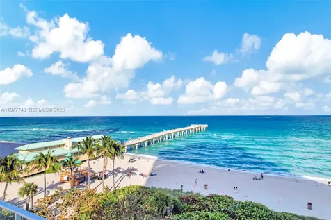 16485 Collins Avenue Sunny Isles Beach FL 33160
