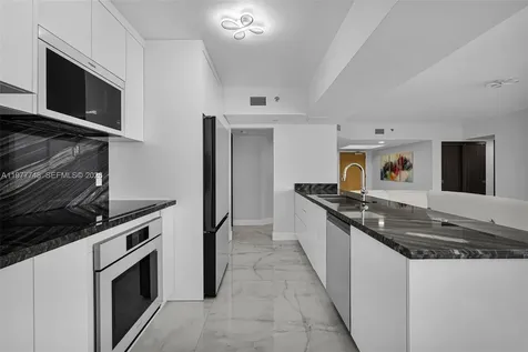16485 Collins Avenue Sunny Isles Beach FL 33160