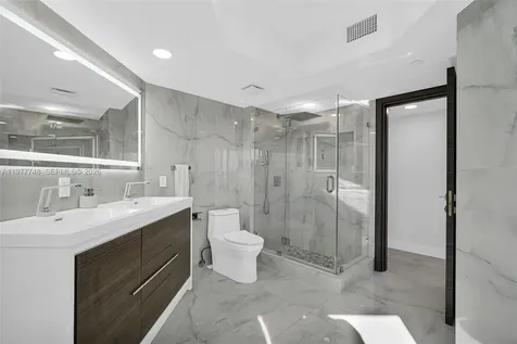 16485 Collins Avenue Sunny Isles Beach FL 33160