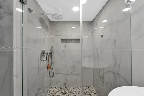 16485 Collins Avenue Sunny Isles Beach FL 33160