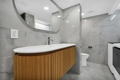 16485 Collins Avenue Sunny Isles Beach FL 33160