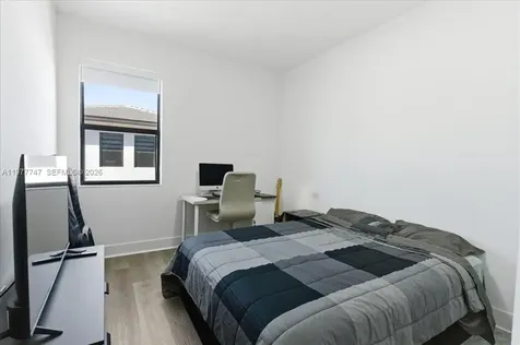 4395 NW 80th Court Doral FL 33166