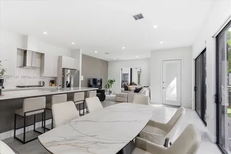 4395 NW 80th Court Doral FL 33166