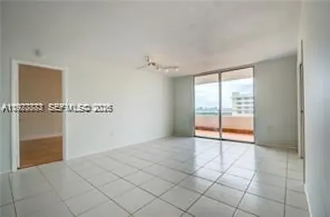 5555 Collins Avenue Miami Beach FL 33140