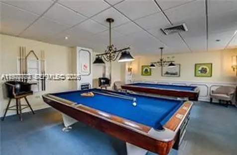 5555 Collins Avenue Miami Beach FL 33140