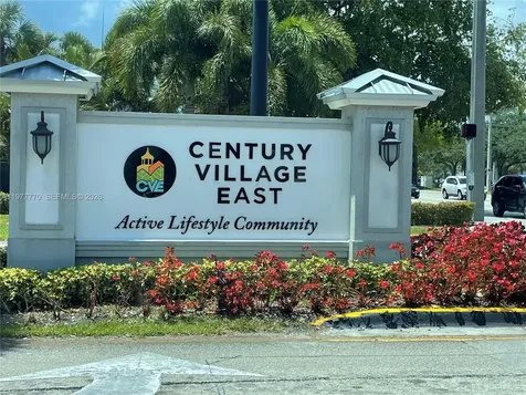 145 Newport J Deerfield Beach FL 33442