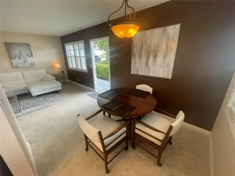 145 Newport J Deerfield Beach FL 33442