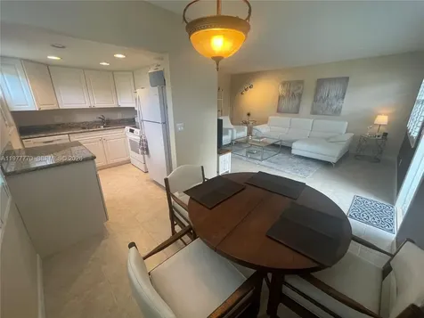 145 Newport J Deerfield Beach FL 33442