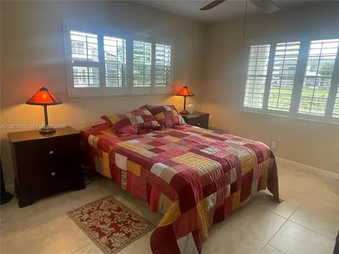 145 Newport J Deerfield Beach FL 33442