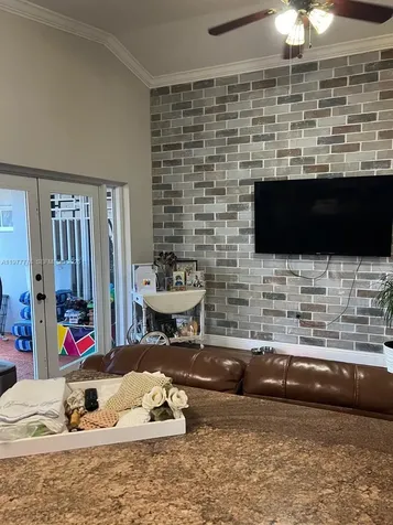 4911 SW 142nd Place Miami FL 33175