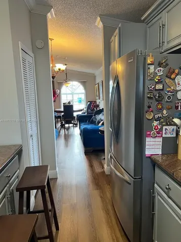 4911 SW 142nd Place Miami FL 33175
