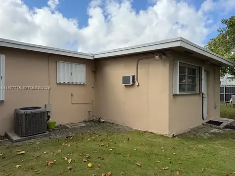 10945 SW 41st Street Miami FL 33165
