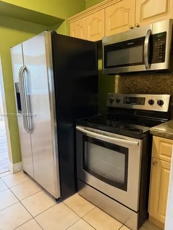10945 SW 41st Street Miami FL 33165