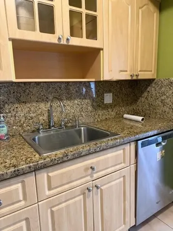 10945 SW 41st Street Miami FL 33165