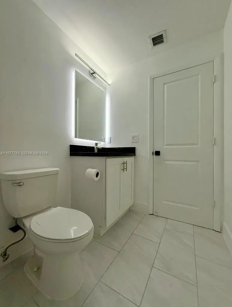 1035 NW 2nd Avenue Fort Lauderdale FL 33311