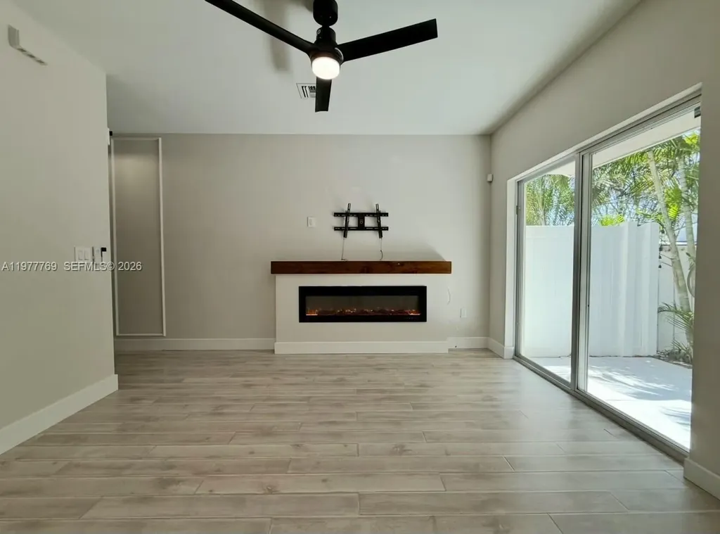 1035 NW 2nd Avenue Fort Lauderdale FL 33311