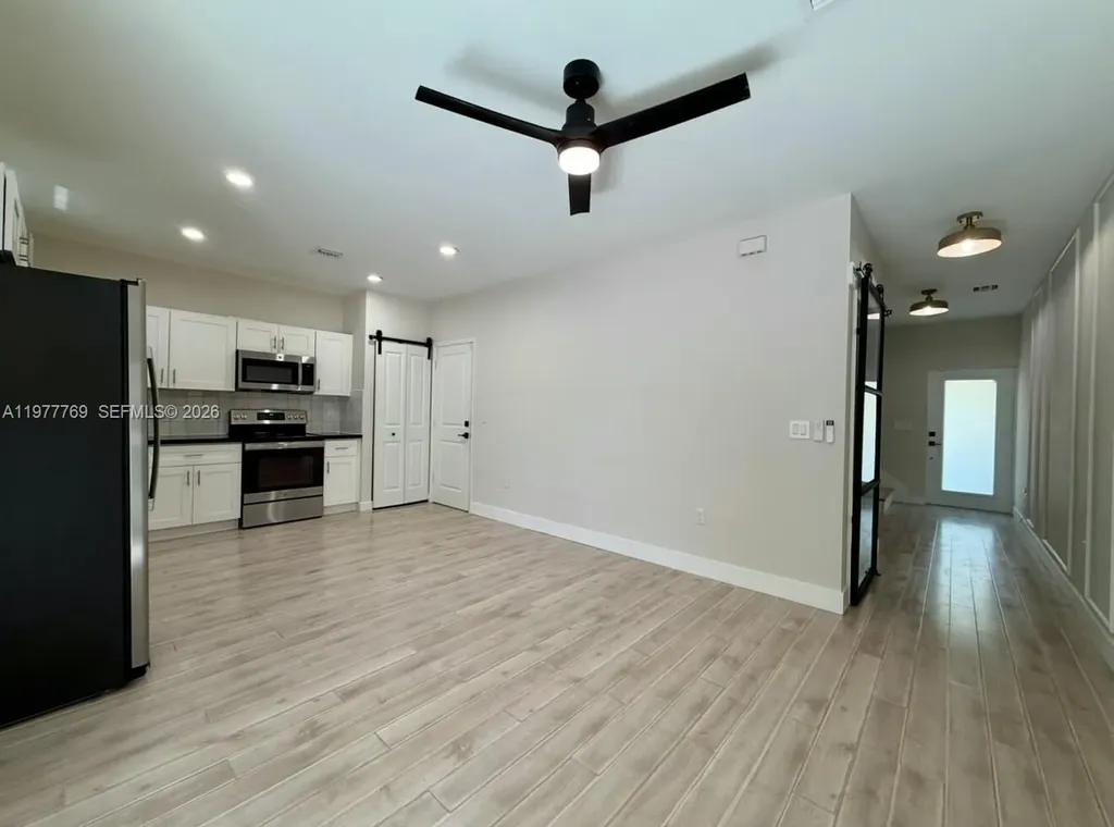 1035 NW 2nd Avenue Fort Lauderdale FL 33311