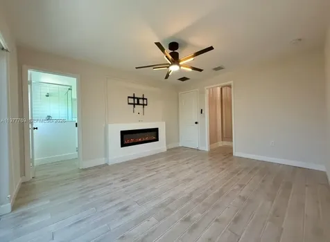 1035 NW 2nd Avenue Fort Lauderdale FL 33311