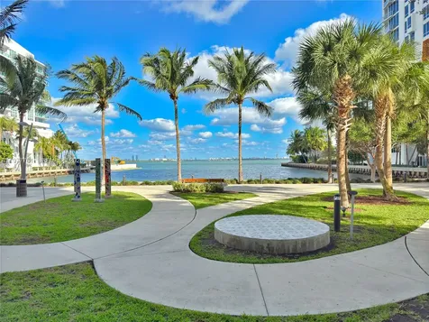 460 NE 28th Street Miami FL 33137
