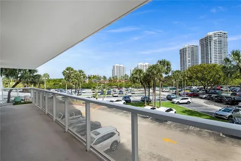 3731 N Country Club Drive Aventura FL 33180