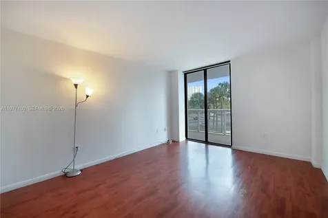 3731 N Country Club Drive Aventura FL 33180