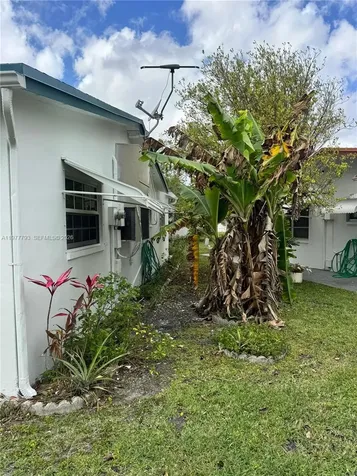 4933 NW 42nd Street Lauderdale Lakes FL 33319