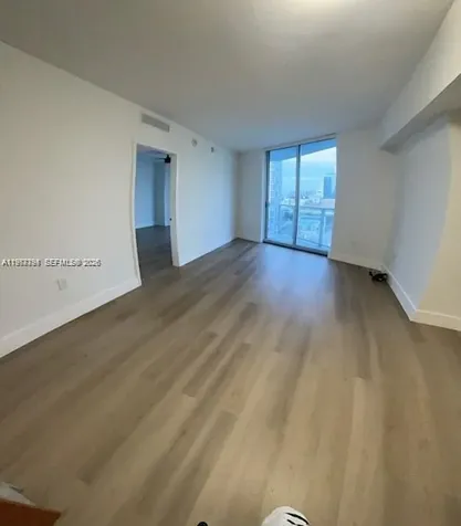 185 SW 7th Street Miami FL 33130