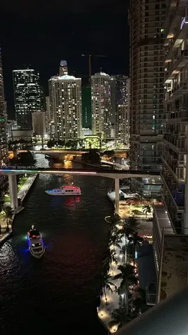 185 SW 7th Street Miami FL 33130
