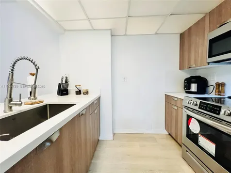540 Brickell Key Drive Miami FL 33131
