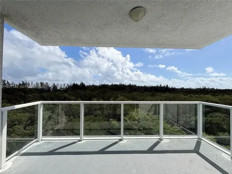 15051 Royal Oaks Lane North Miami FL 33181