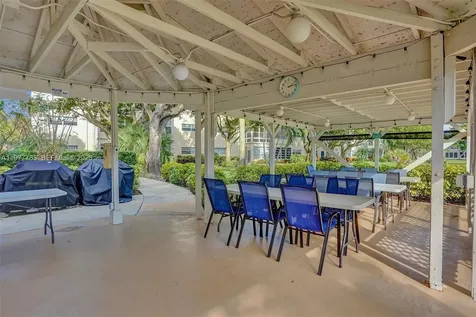 5003 NW 35th Street Lauderdale Lakes FL 33319