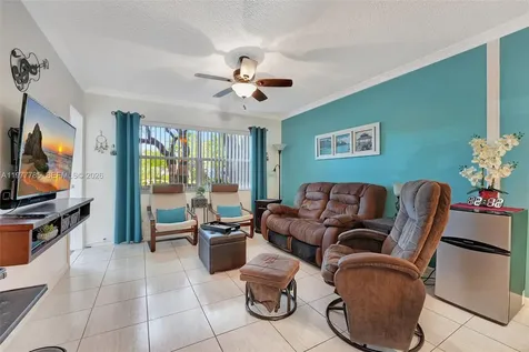 5003 NW 35th Street Lauderdale Lakes FL 33319