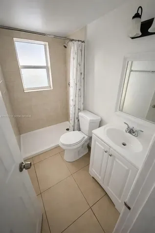 1735 W 60th Street Hialeah FL 33012