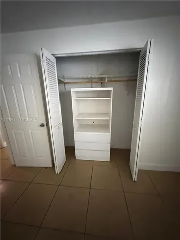 1735 W 60th Street Hialeah FL 33012