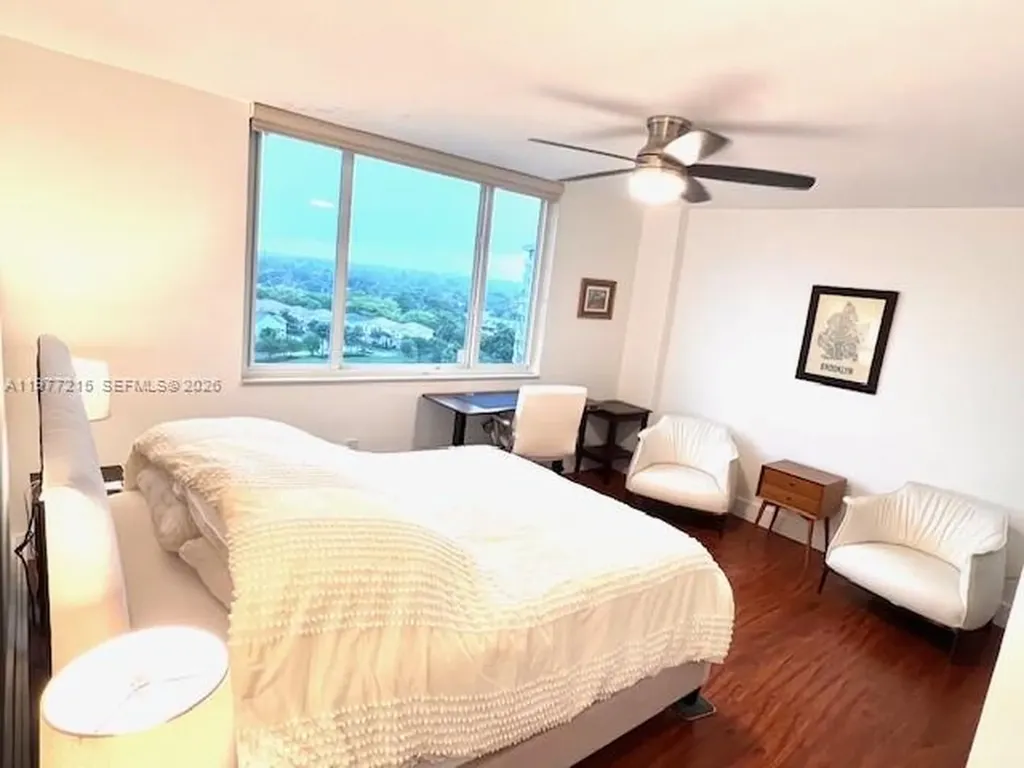 4001 Hillcrest Drive Hollywood FL 33021