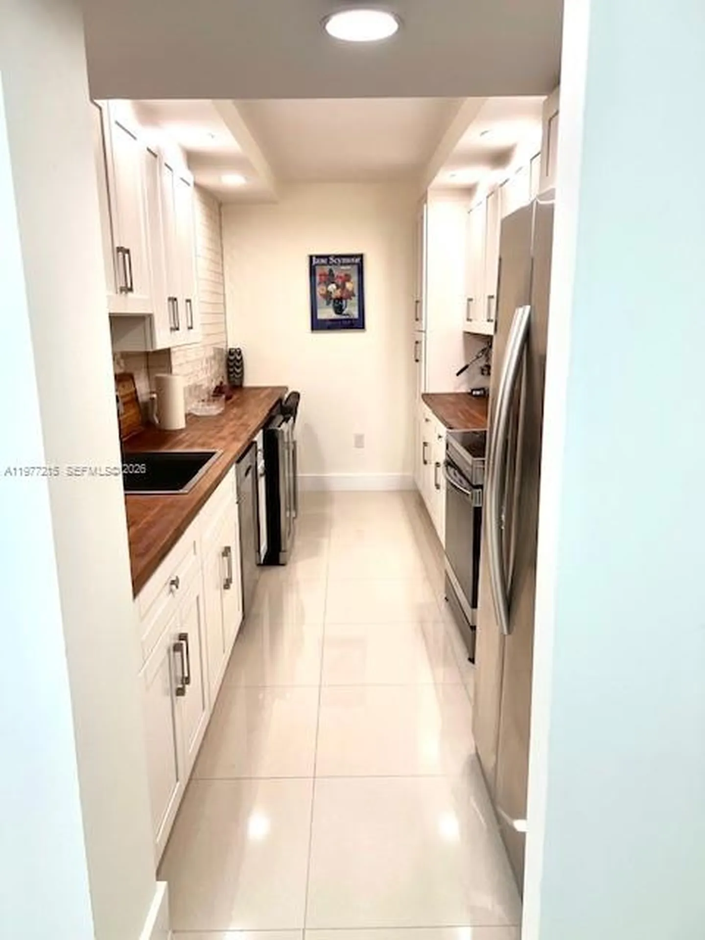 4001 Hillcrest Drive Hollywood FL 33021