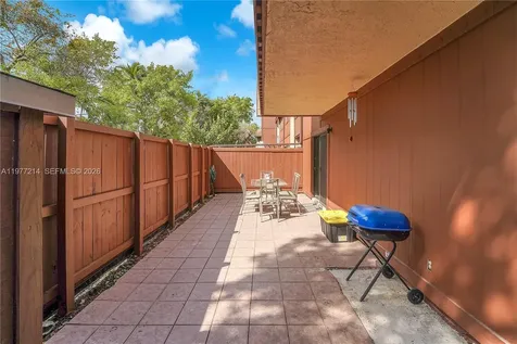 6639 SW 116th Place Miami FL 33173