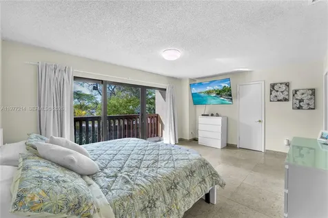 6639 SW 116th Place Miami FL 33173