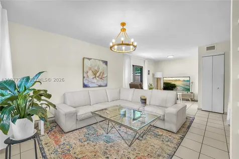 6639 SW 116th Place Miami FL 33173