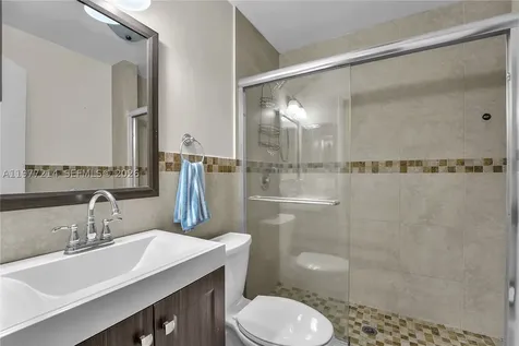 6639 SW 116th Place Miami FL 33173