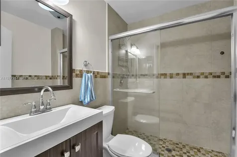 6639 SW 116th Place Miami FL 33173
