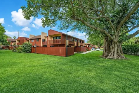 6639 SW 116th Place Miami FL 33173
