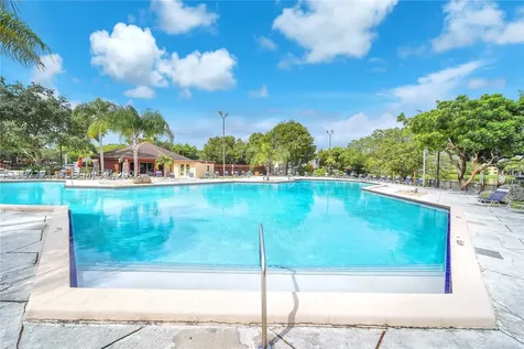 6639 SW 116th Place Miami FL 33173