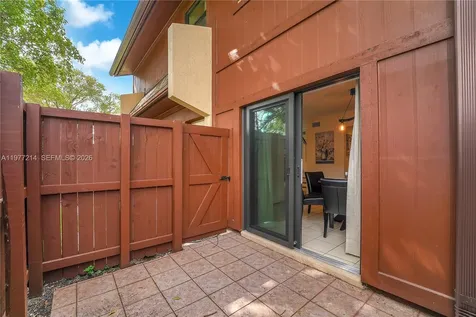6639 SW 116th Place Miami FL 33173