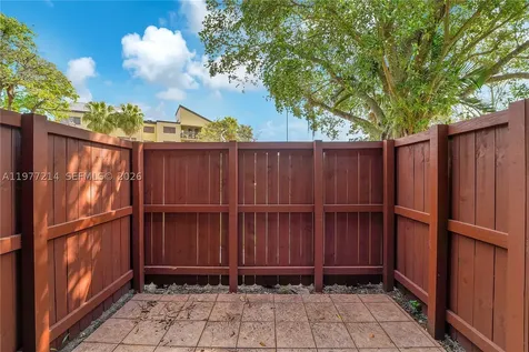 6639 SW 116th Place Miami FL 33173