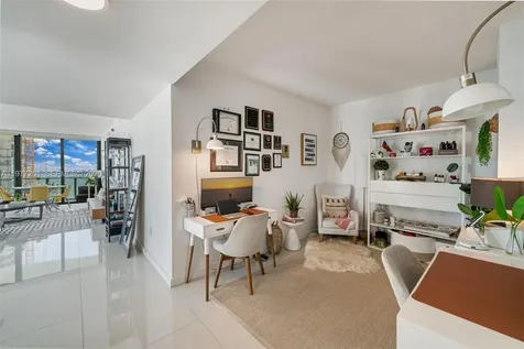 460 NE 28th Street Miami FL 33137